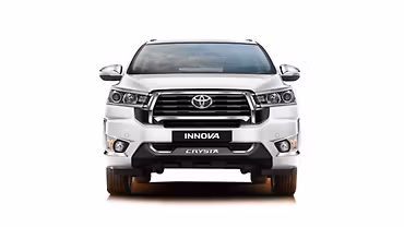Innova Crysta innova on rent in Indore